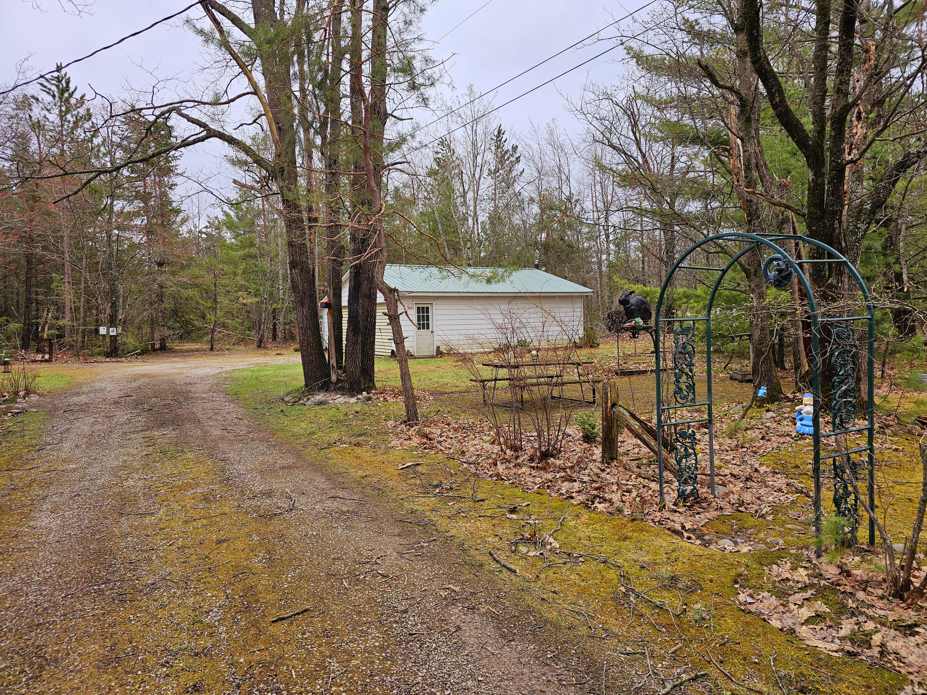 1651 N M-33 Highway