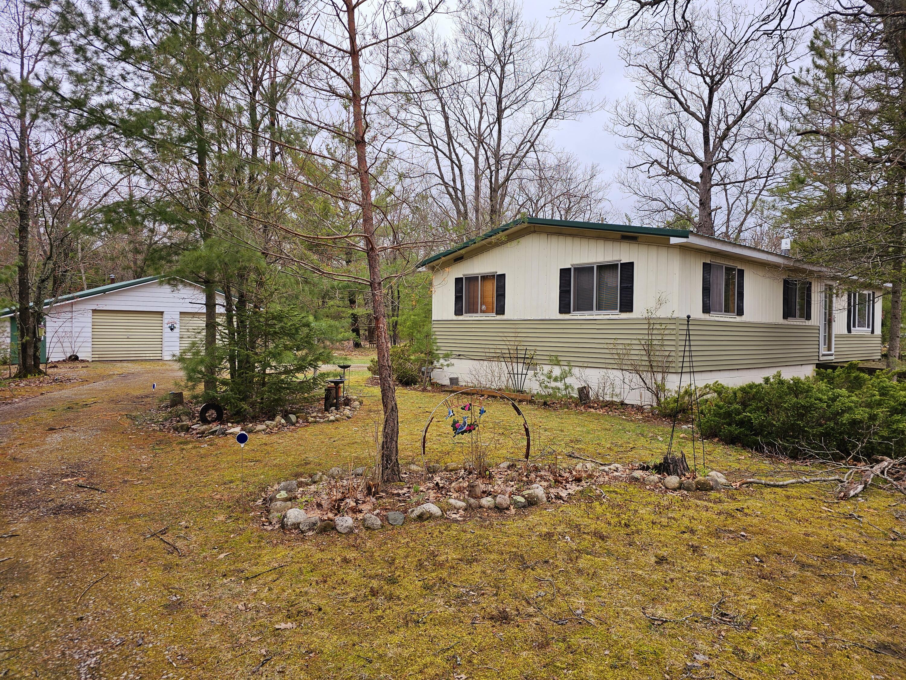 1651 N M-33 Highway