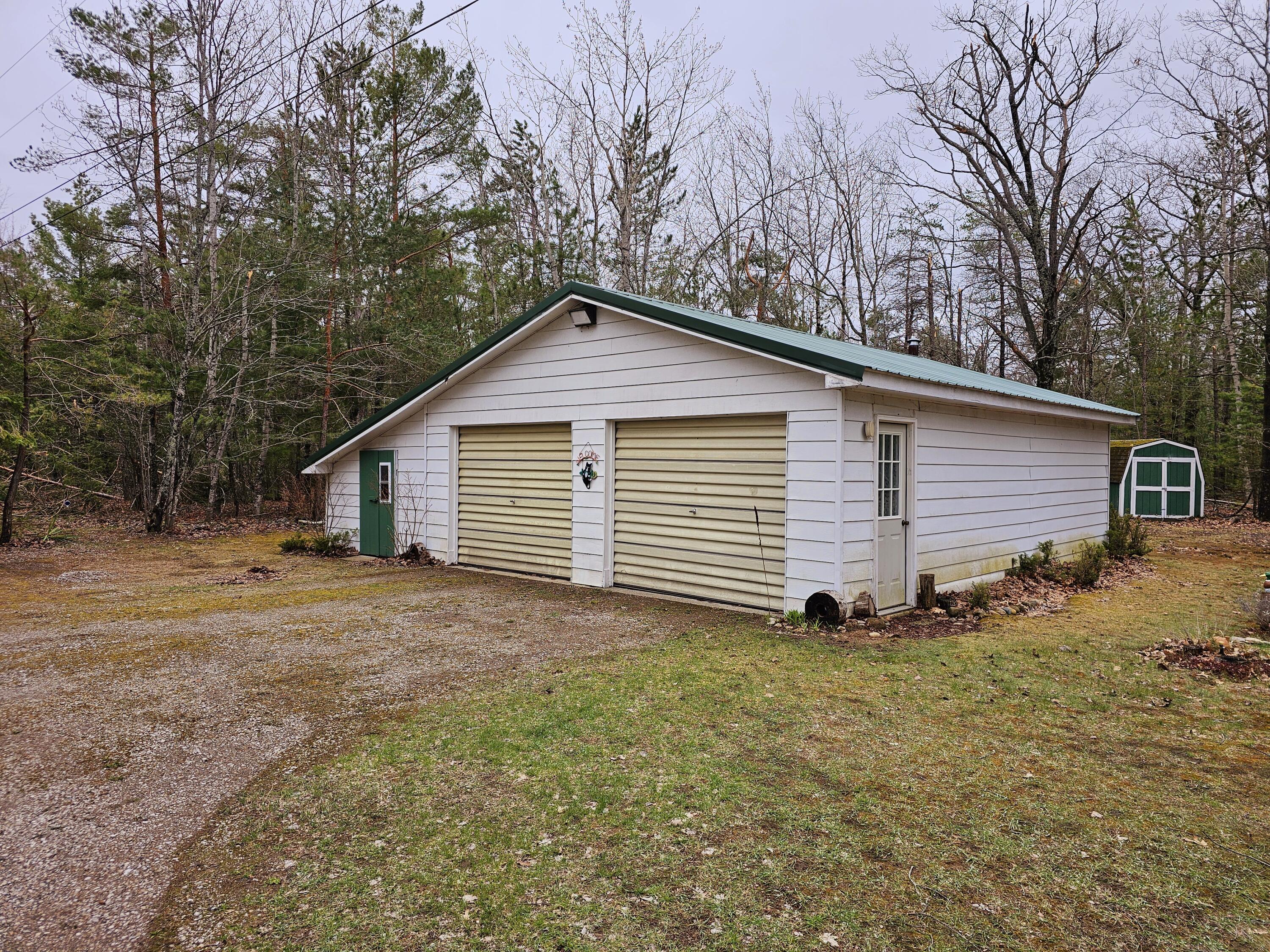 1651 N M-33 Highway