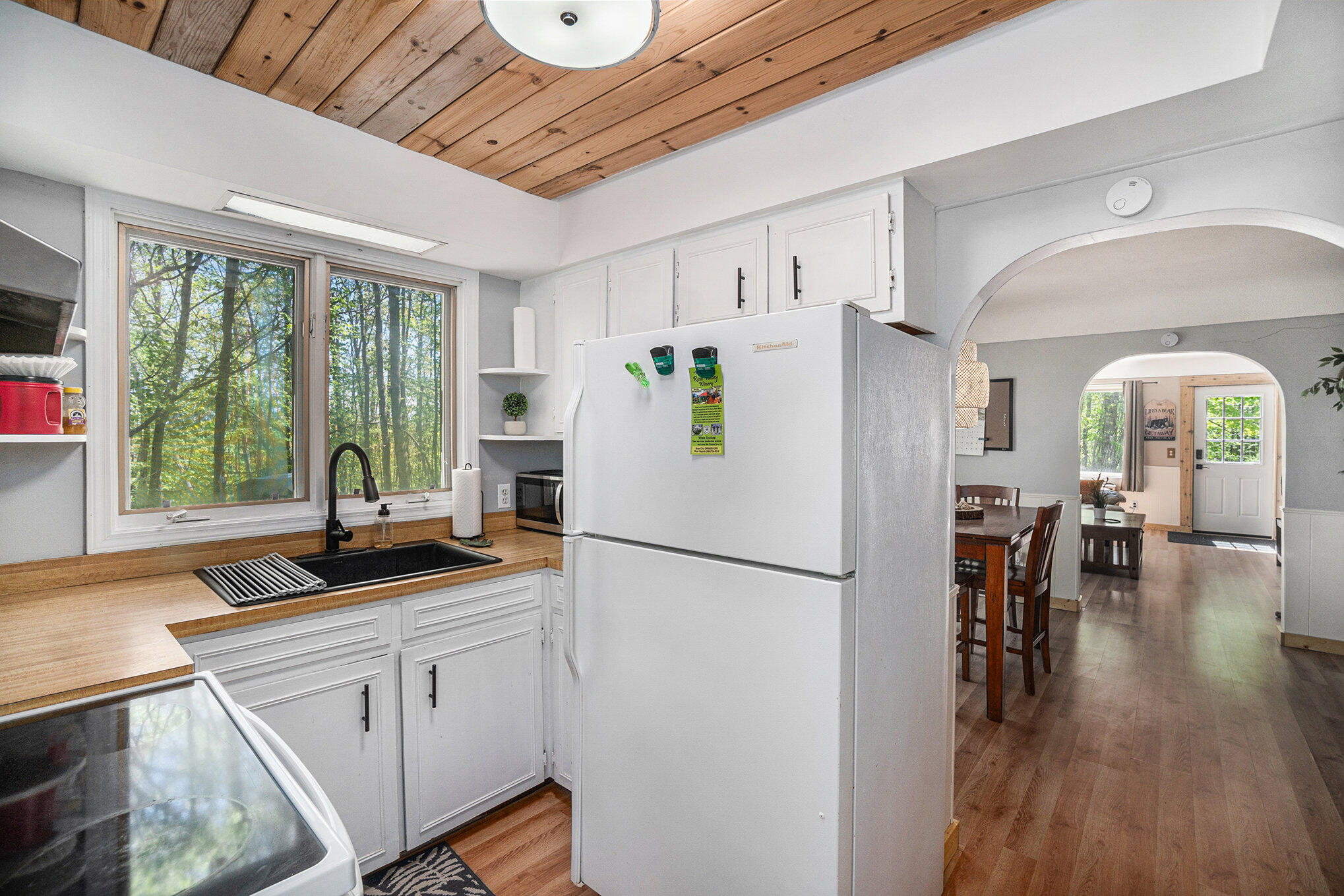 10046 Rogers Road
