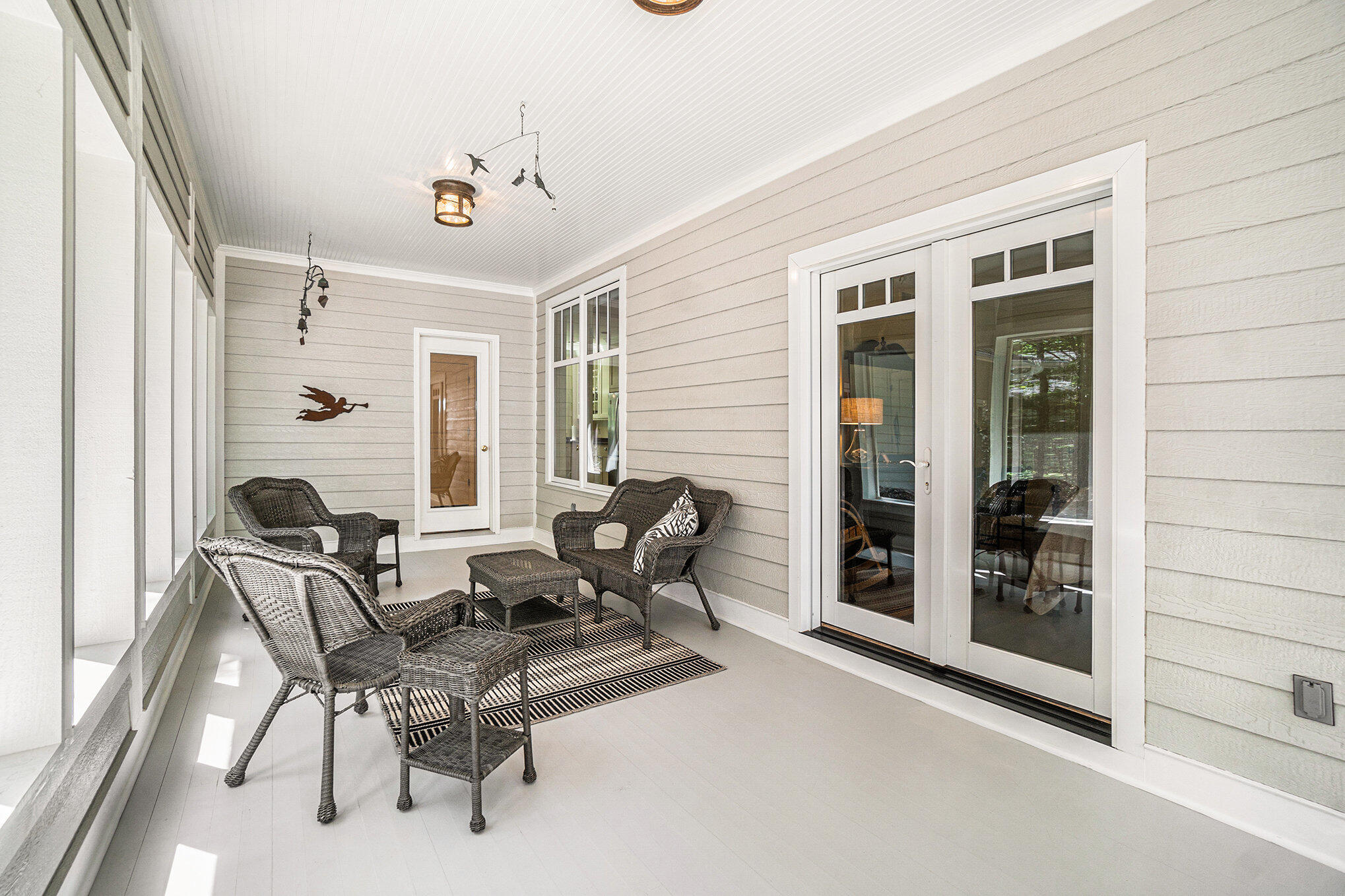 6986 Chippewa Trail