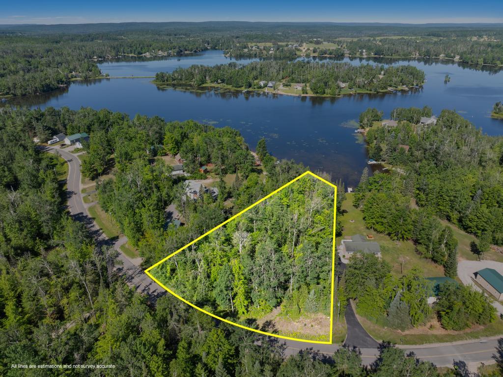 15472 Lakeview Drive, Lot 214 & 215