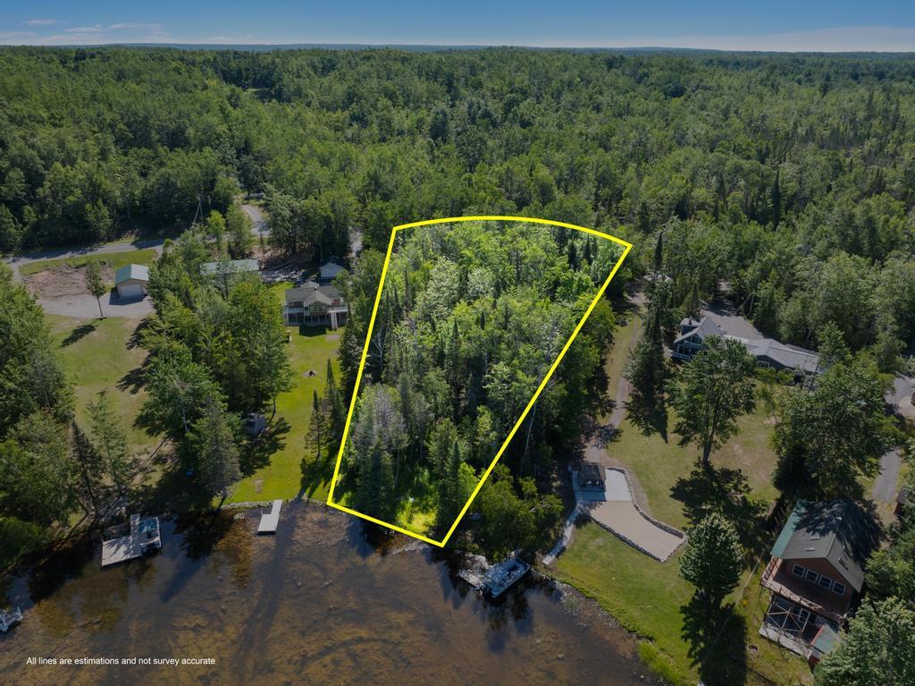 15472 Lakeview Drive, Lot 214 & 215