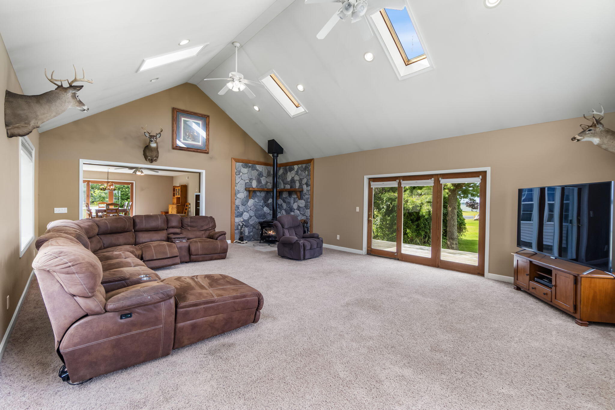 1232 Lofgren Shores Drive