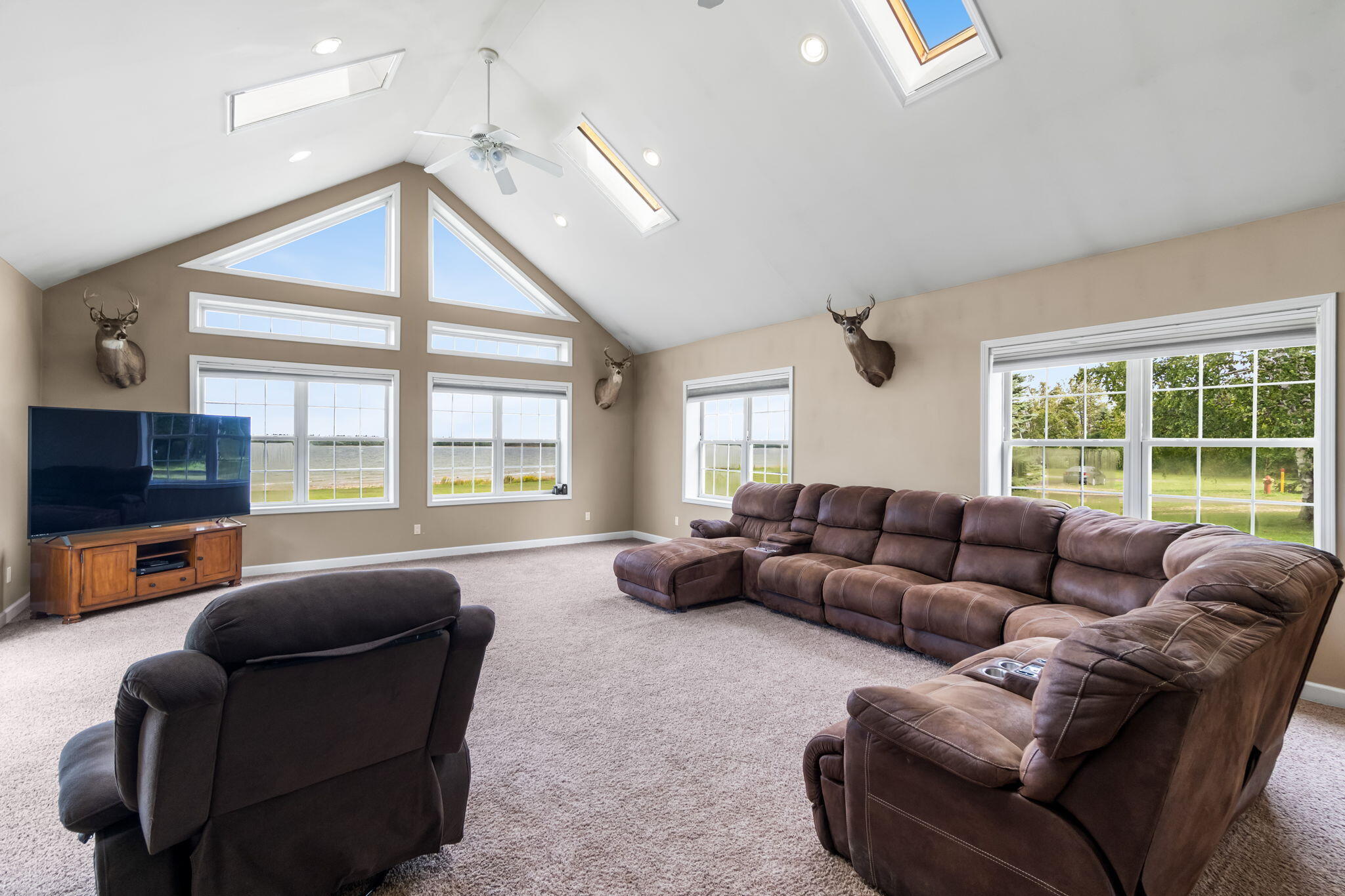 1232 Lofgren Shores Drive