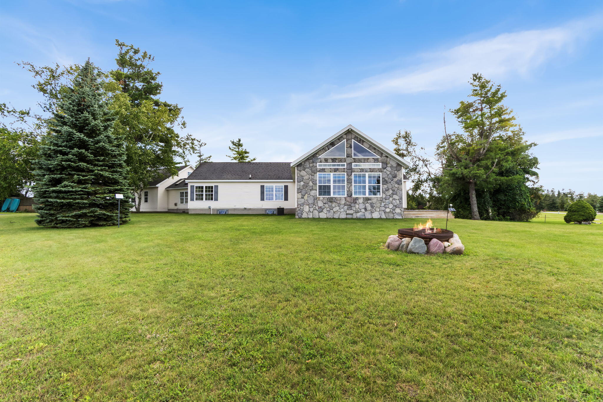 1232 Lofgren Shores Drive