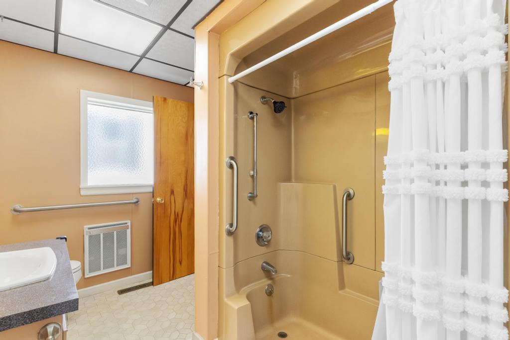 370 Young Street, Cheboygan