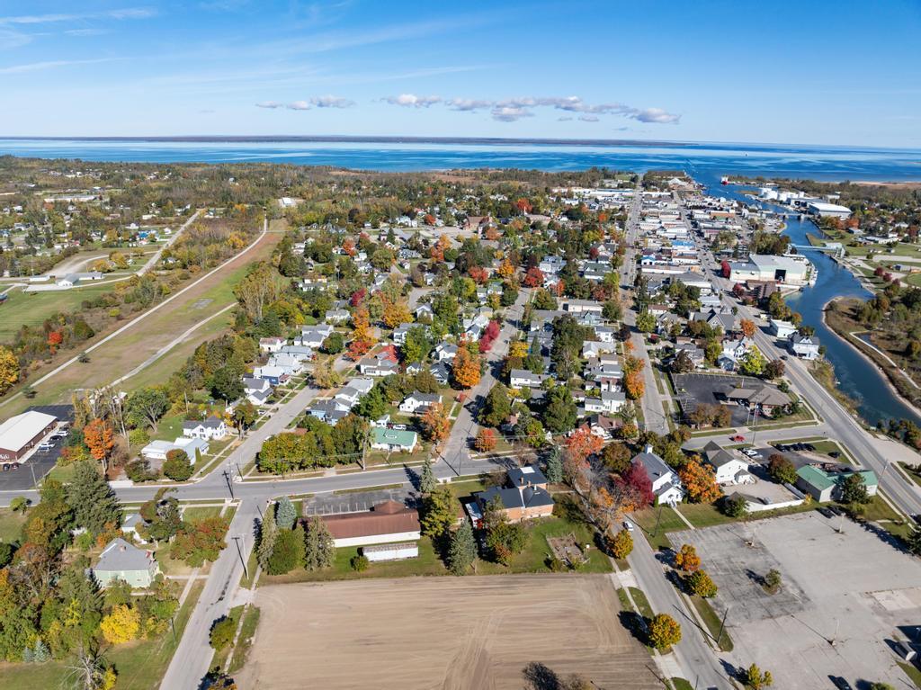 370 Young Street, Cheboygan