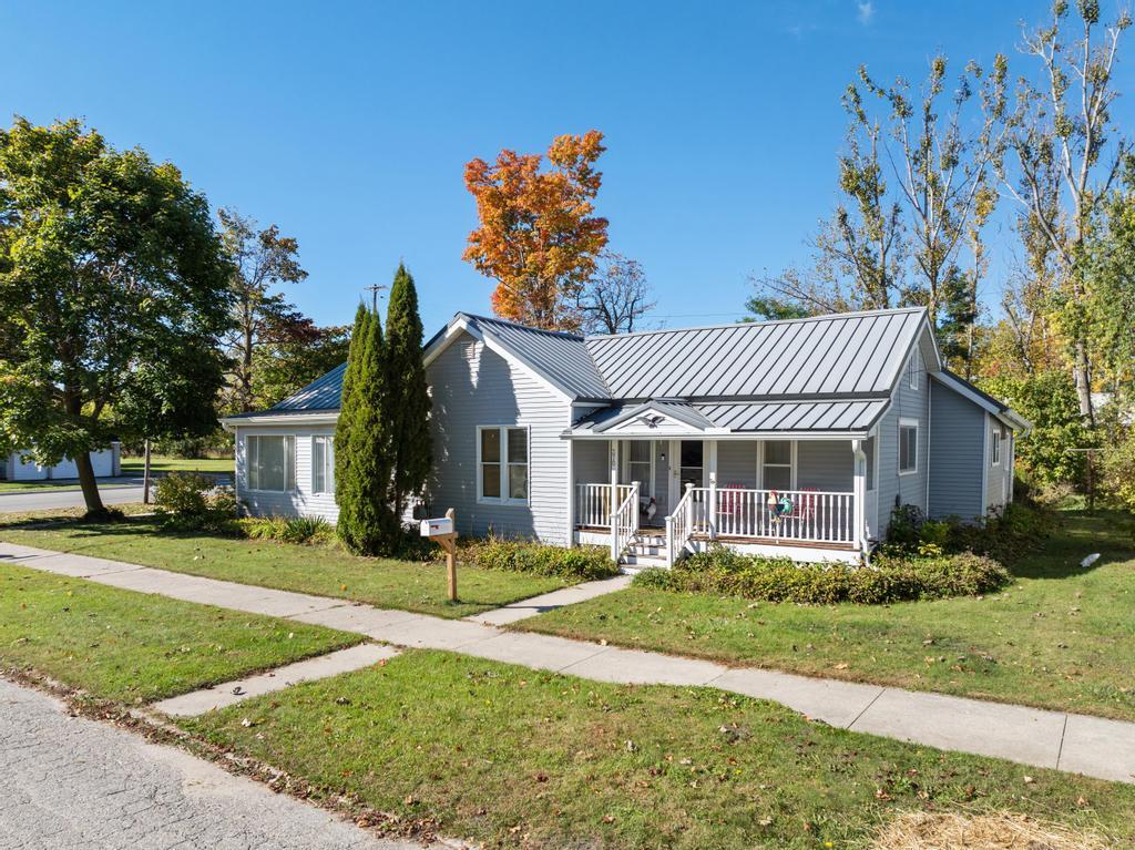 370 Young Street, Cheboygan