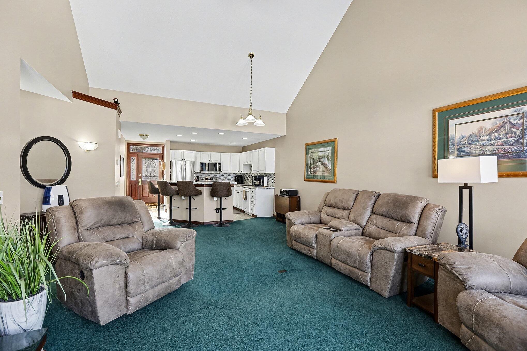 4350 Fazio Drive, 5 - C