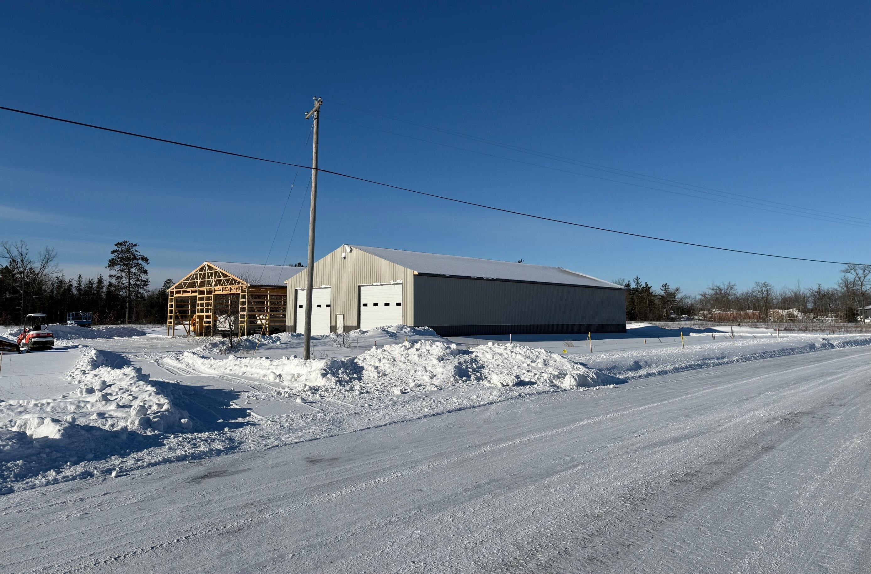 5605 Commerce Boulevard, Unit 1A (50X56)