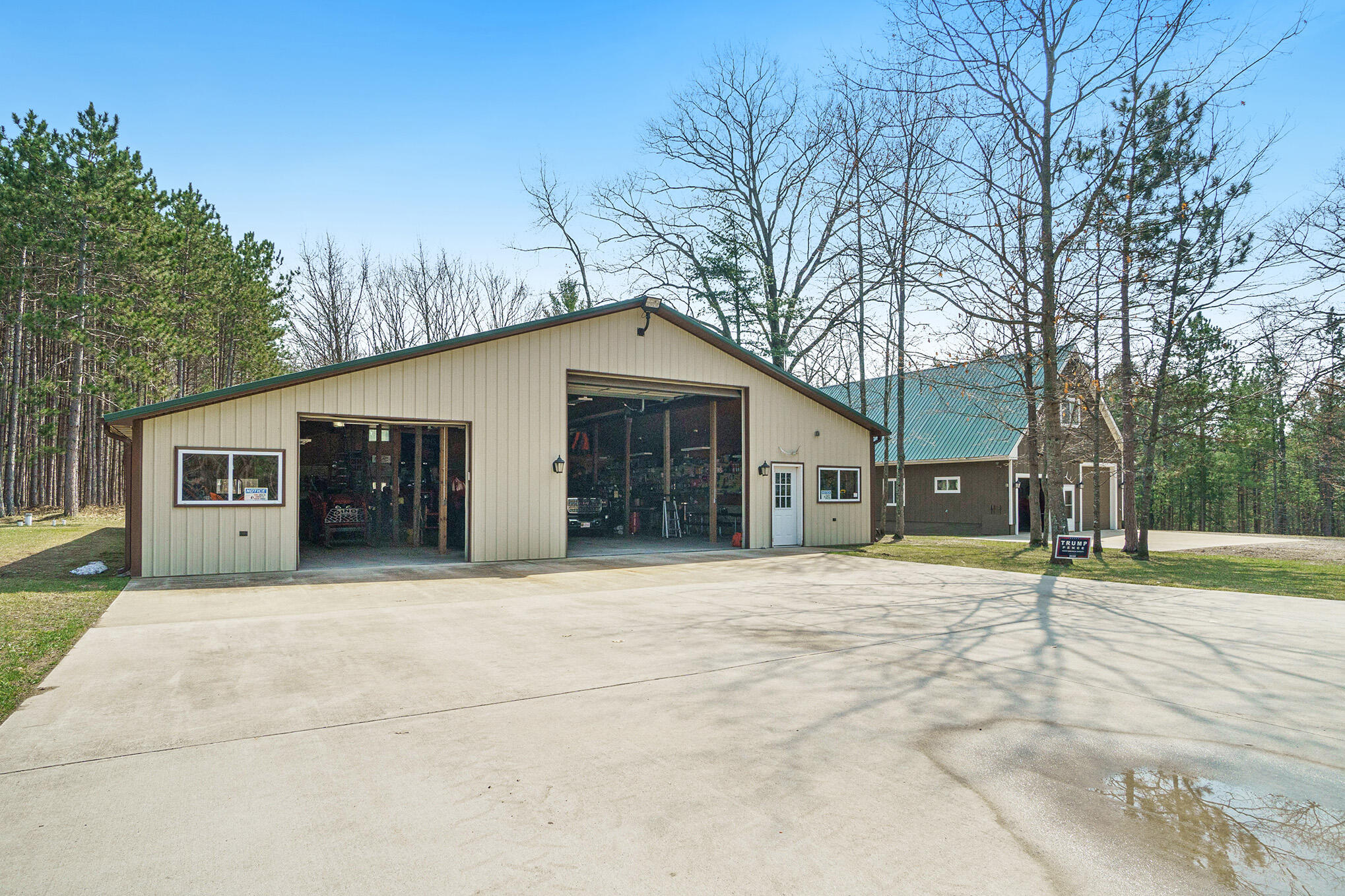 8453/8455 White Road