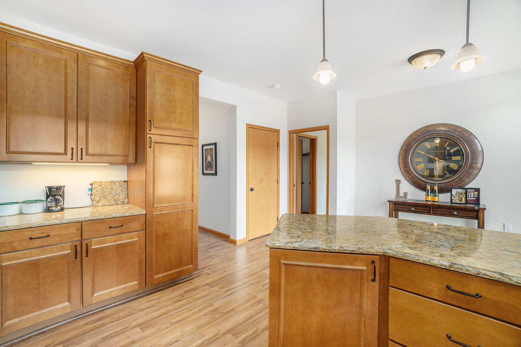 8453/8455 White Road