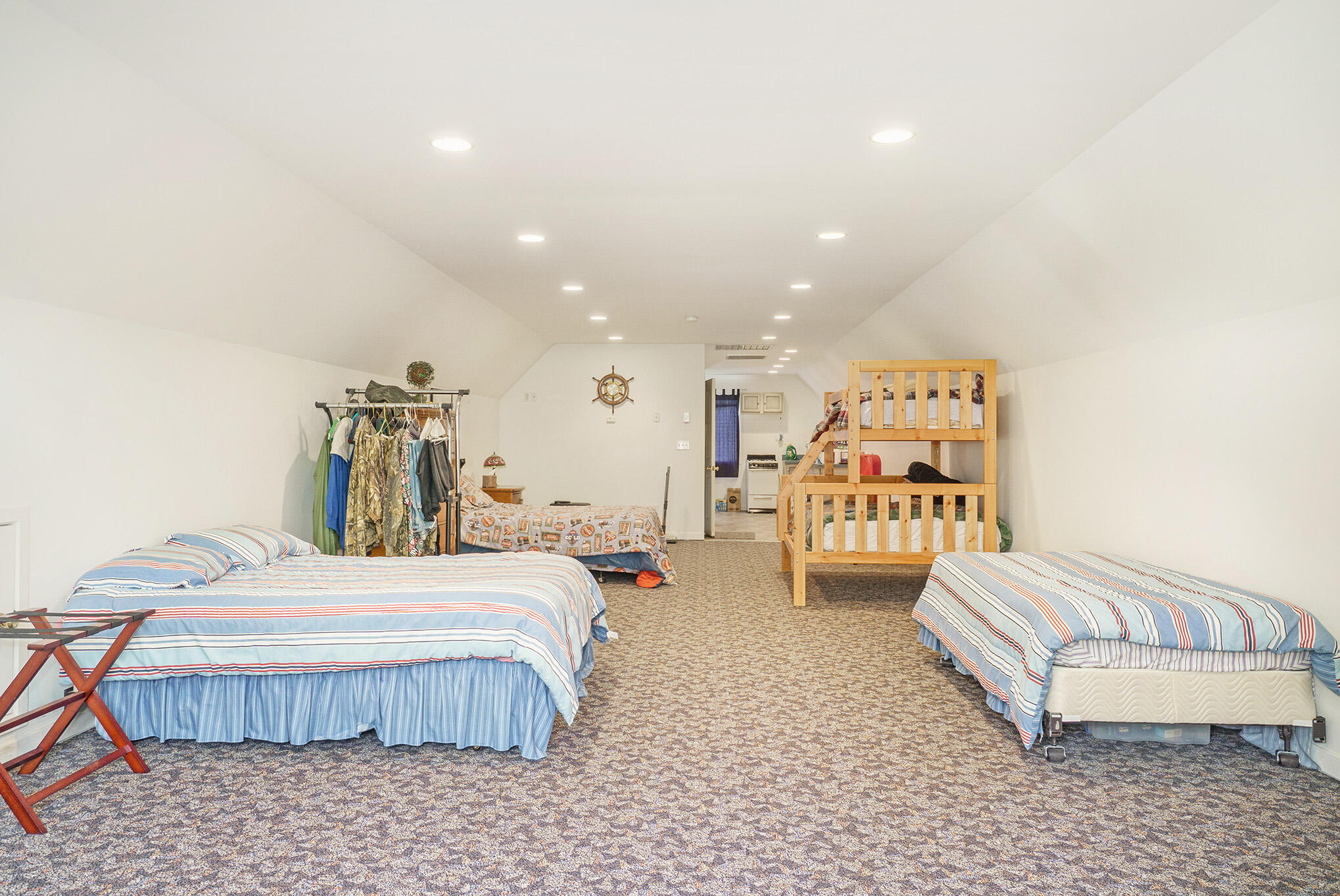 8453/8455 White Road