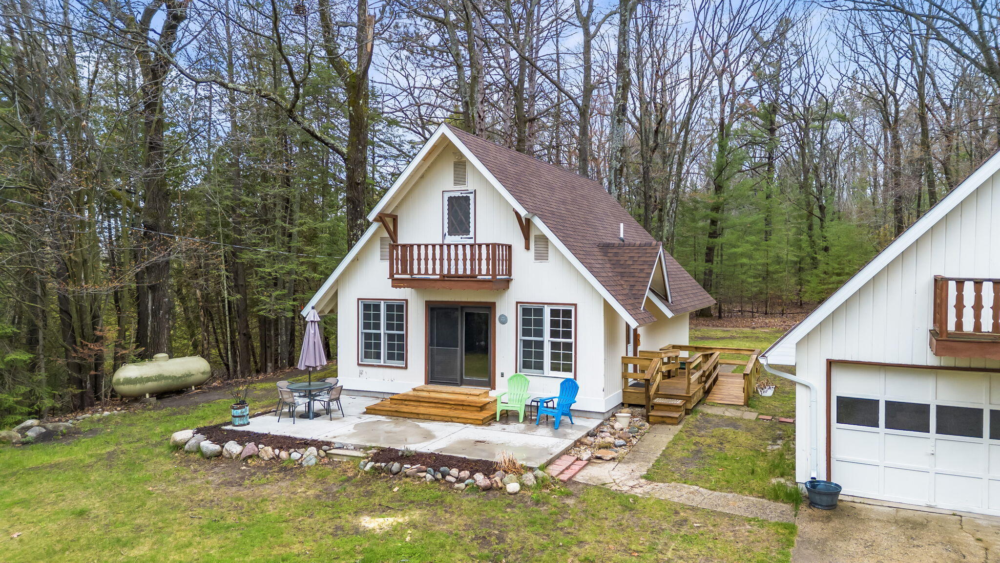 48 Sturgeon Bay Road