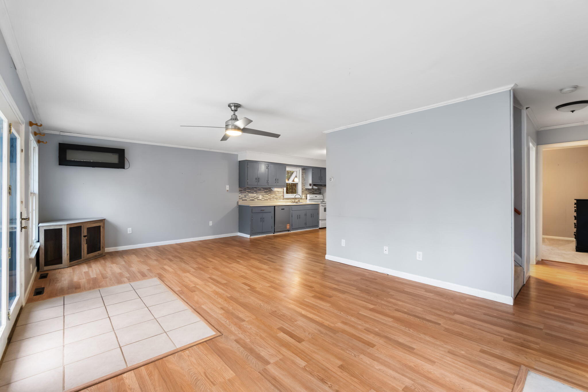 48 Sturgeon Bay Road