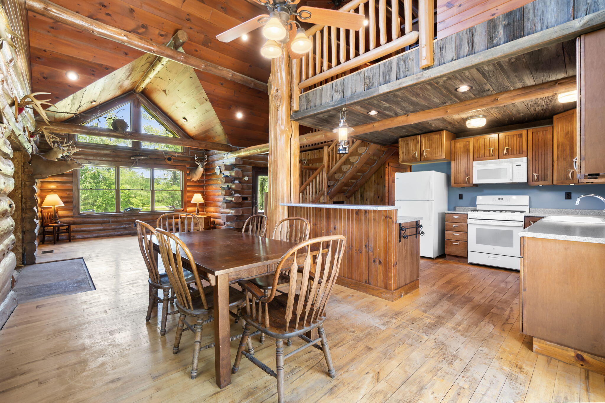 425 Maxwell Road