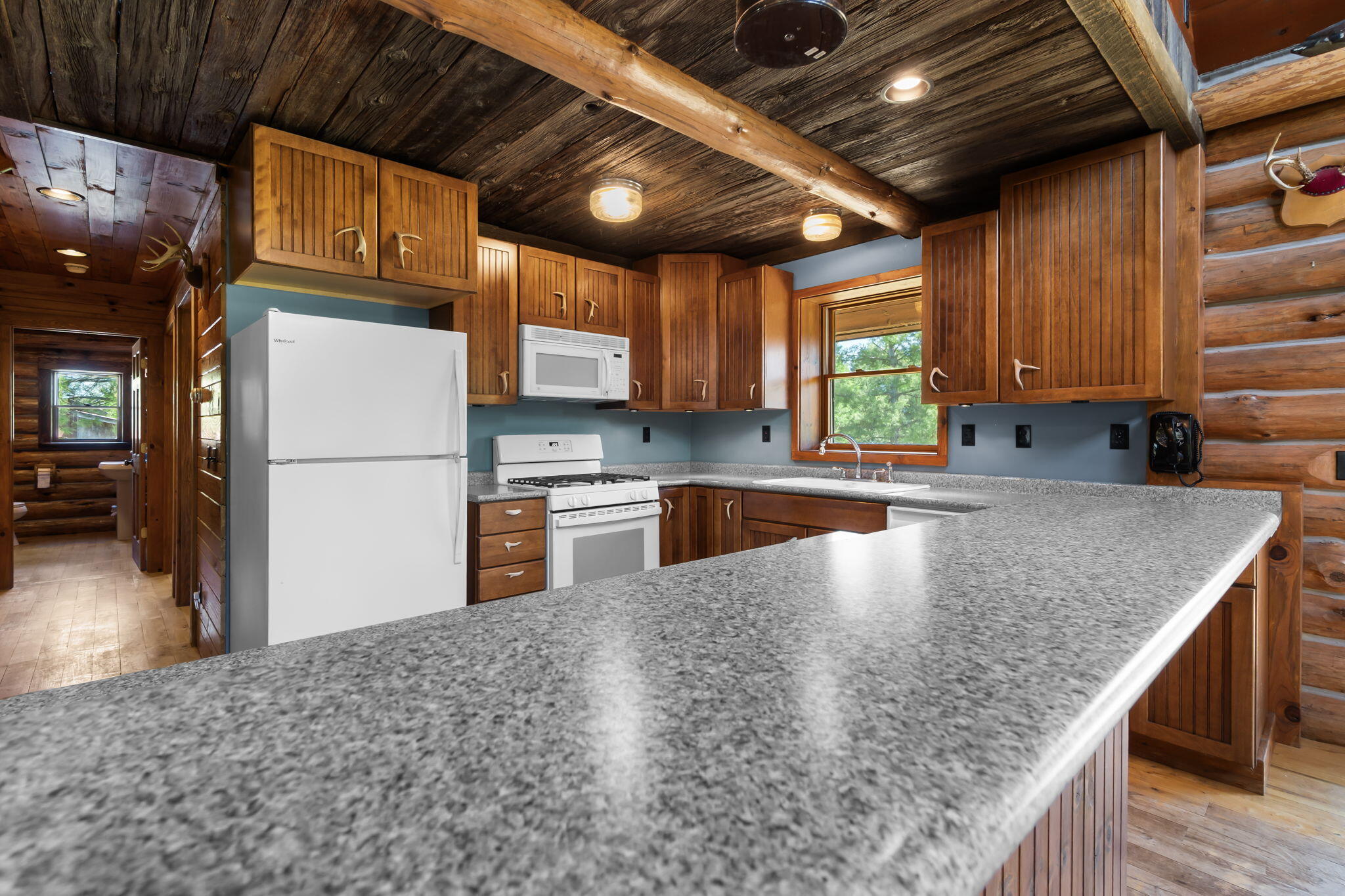 425 Maxwell Road