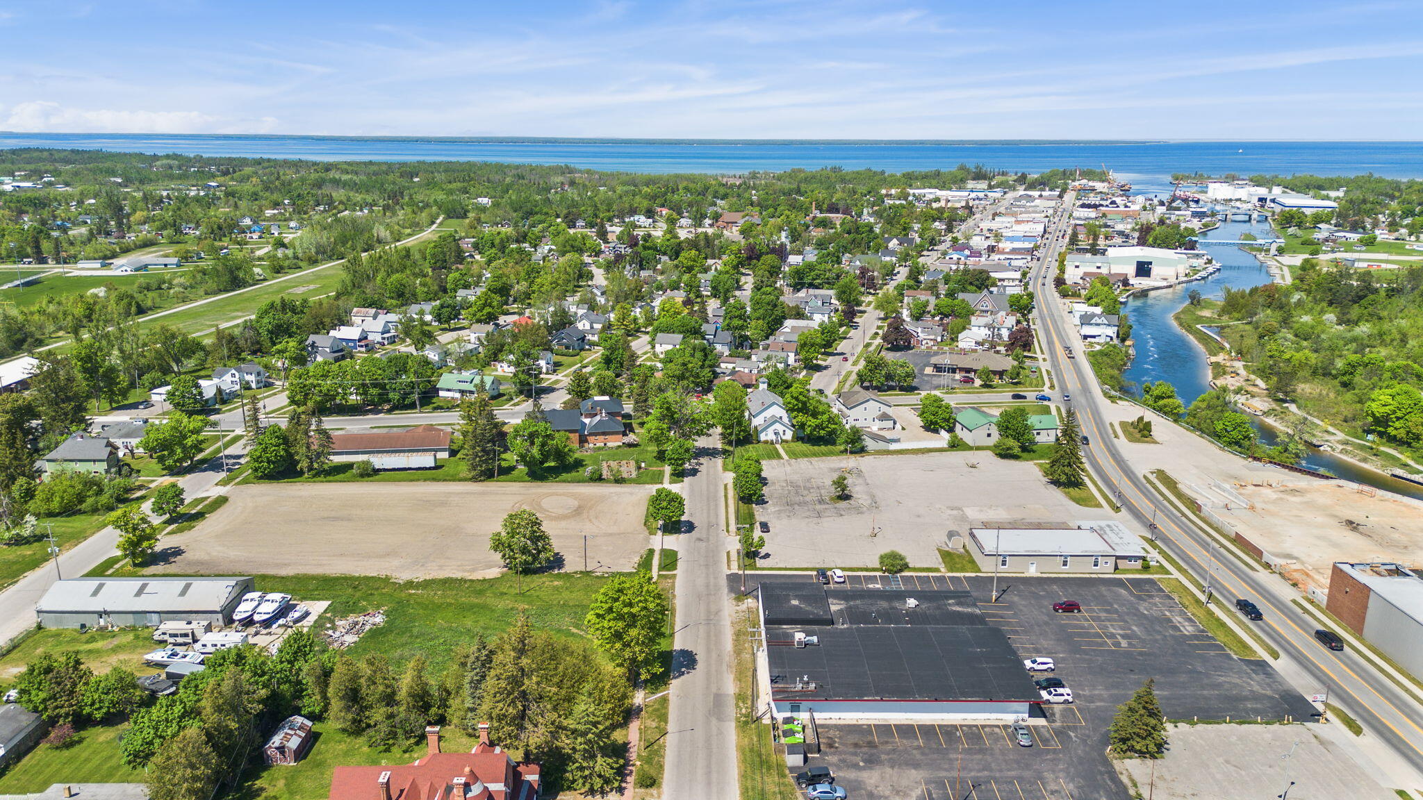L 1-2 4-p7 Huron Street, Lots 1-2, 4-partial 7