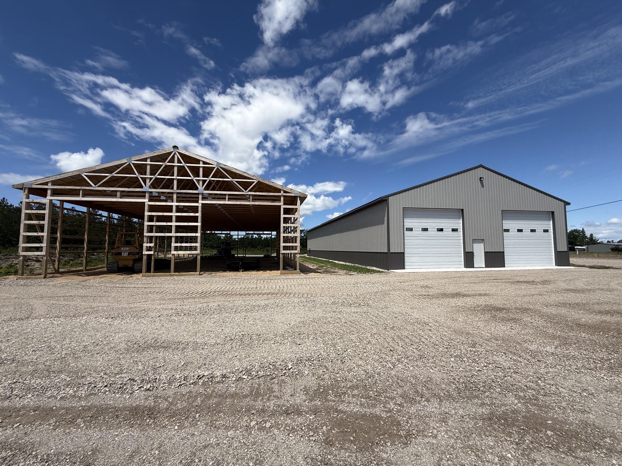5605 Commerce Boulevard, 3