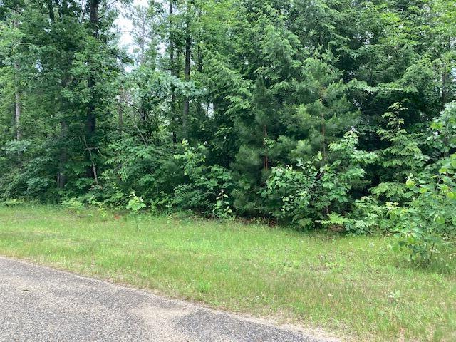 11 E Lake Club Drive Drive SE, 11