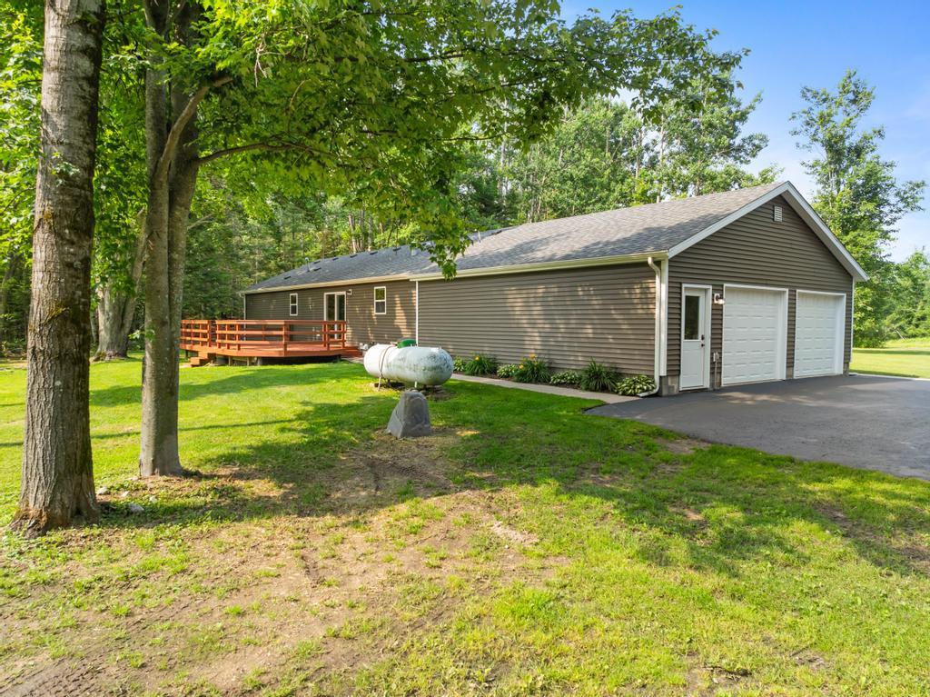 5654 Little Canada Road