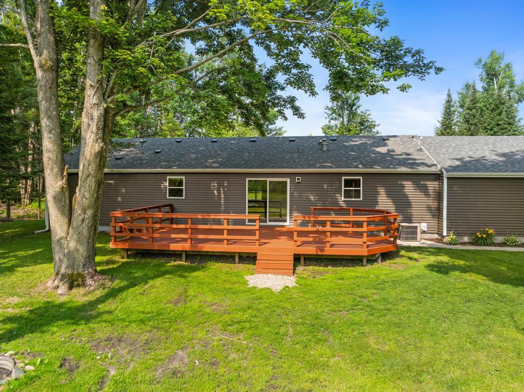 5654 Little Canada Road