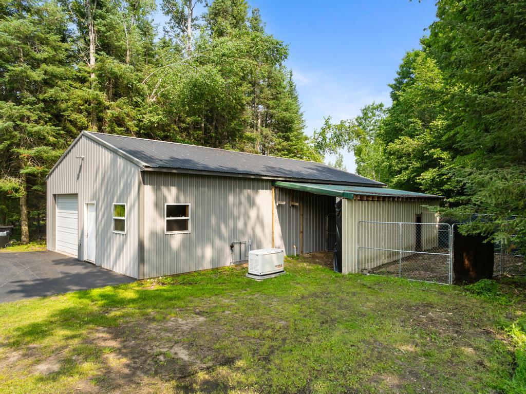 5654 Little Canada Road