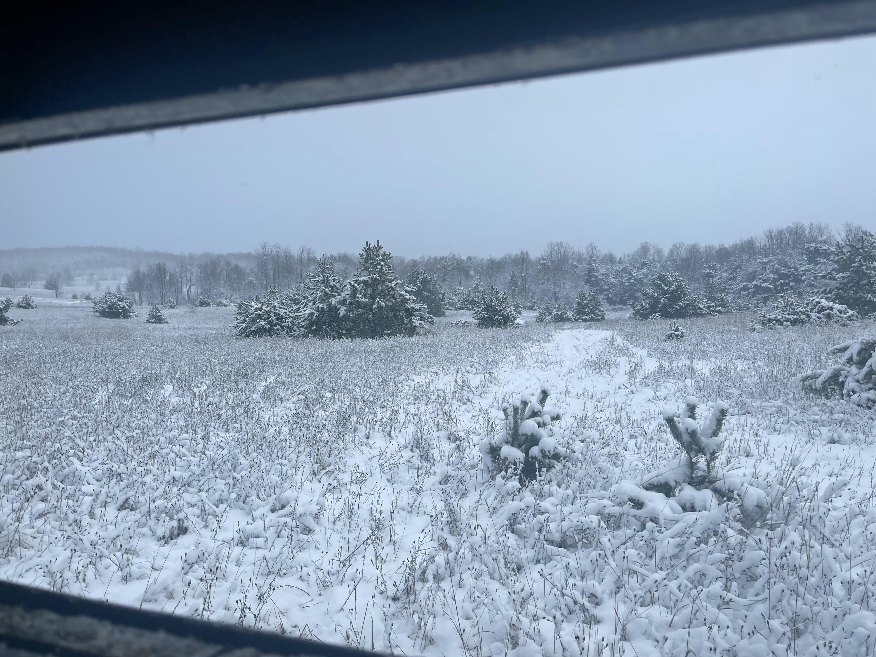 V/L 120 AC Holiday Rd