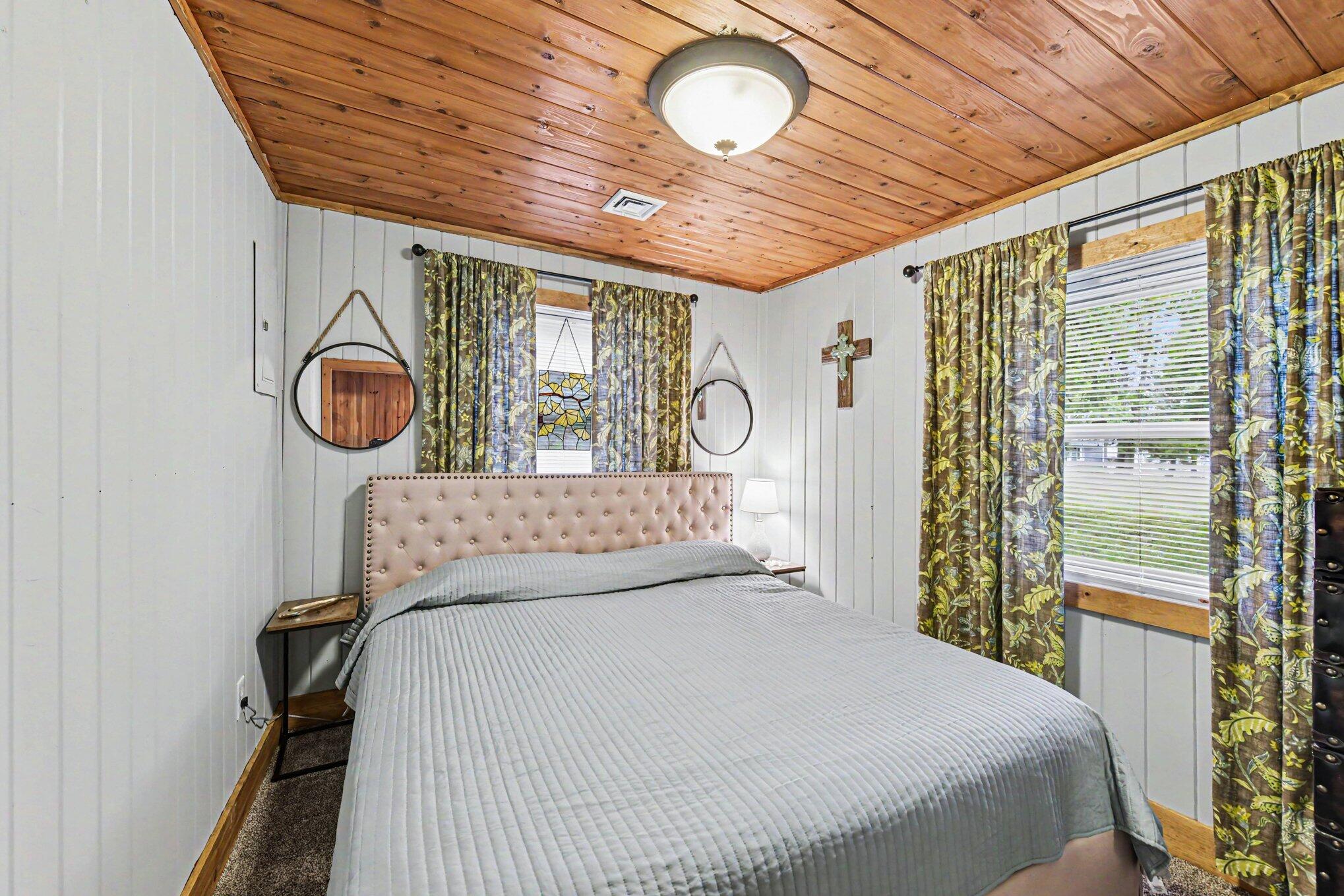 6470 Margaret Lane