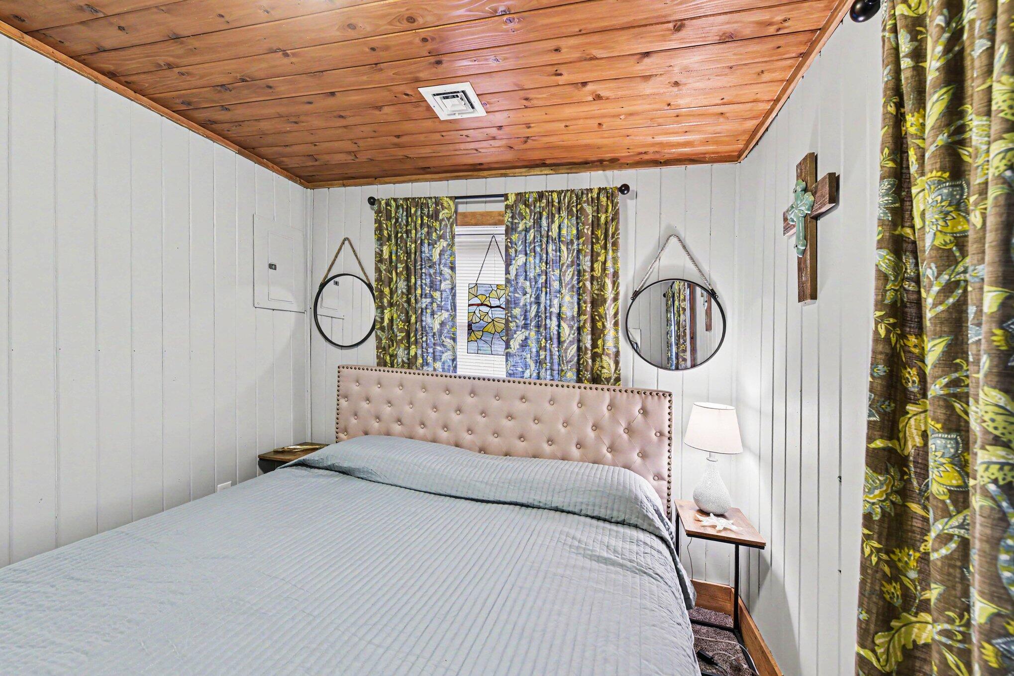 6470 Margaret Lane