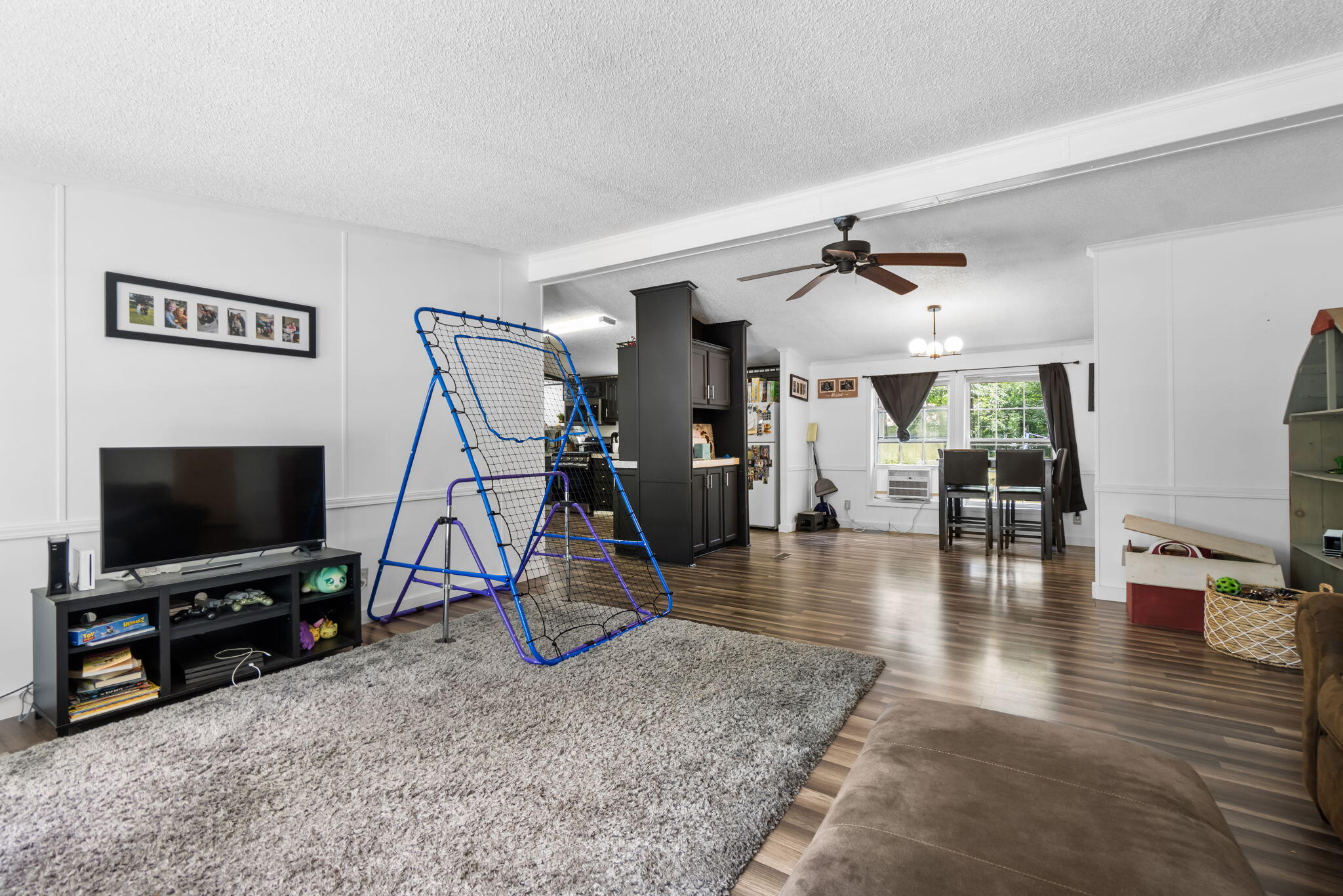 4735 Forest Trail