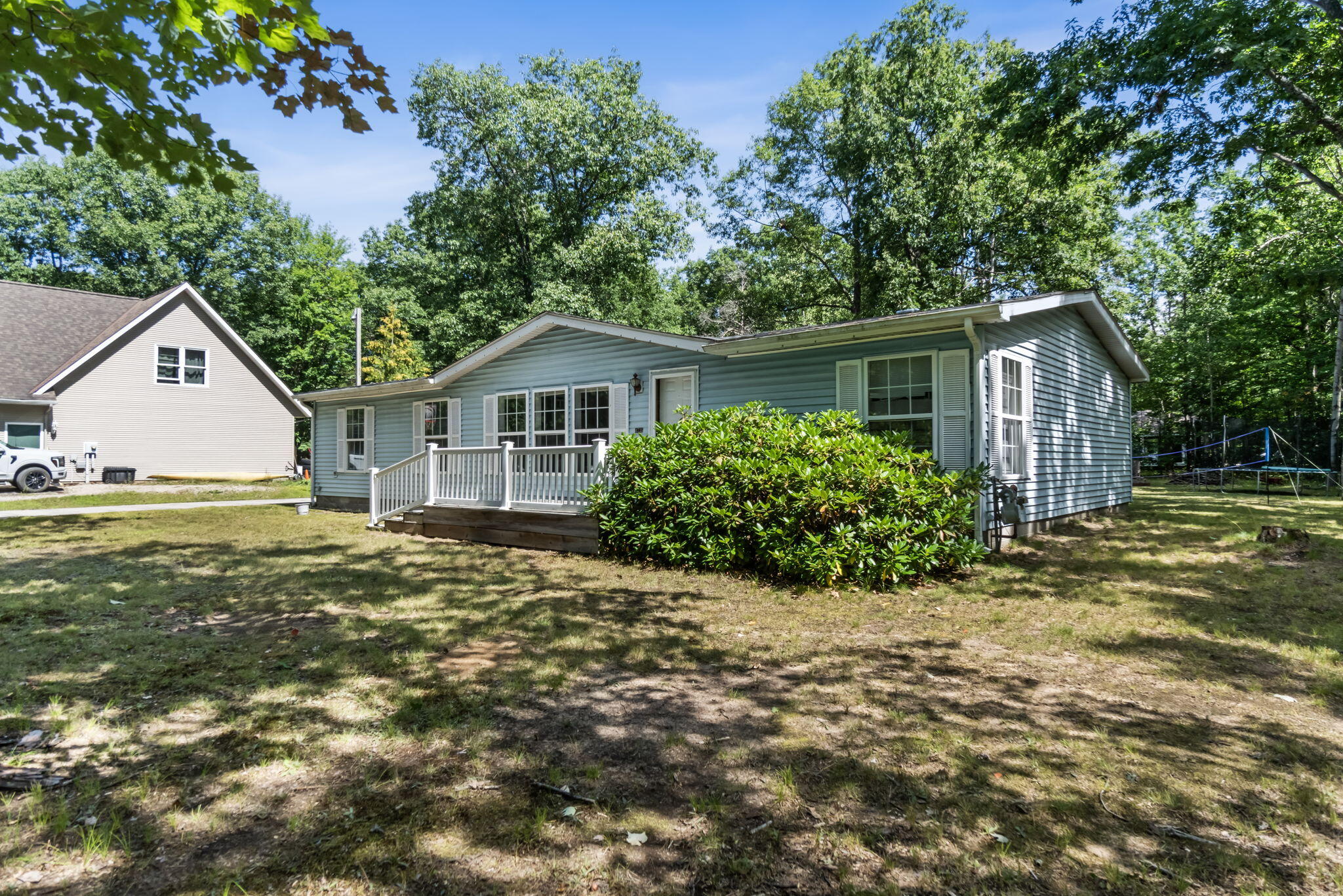 4735 Forest Trail