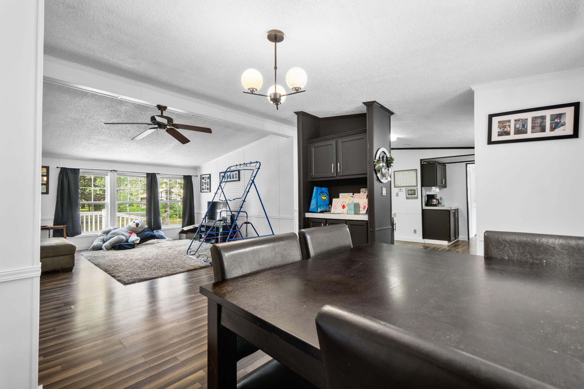 4735 Forest Trail