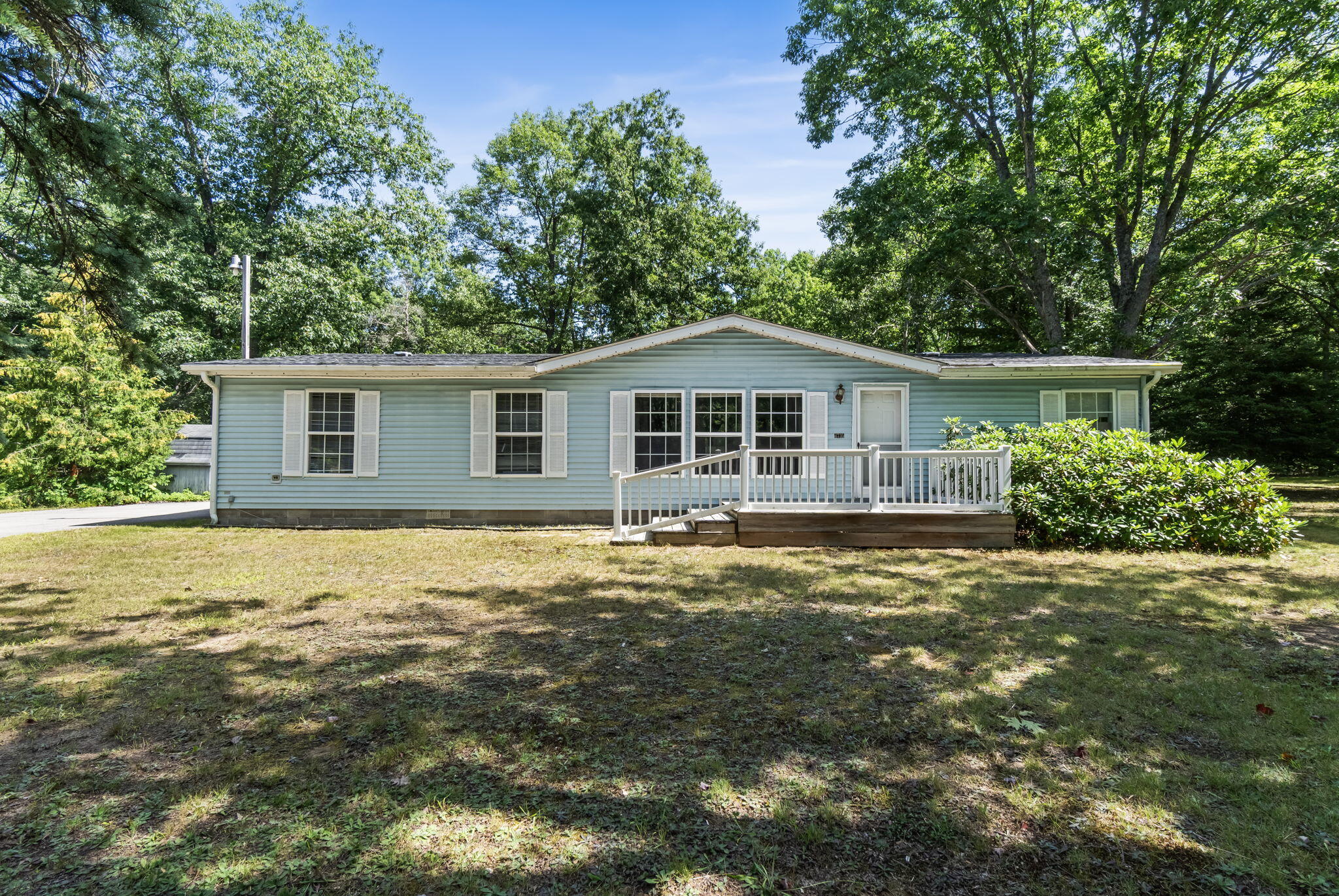 4735 Forest Trail