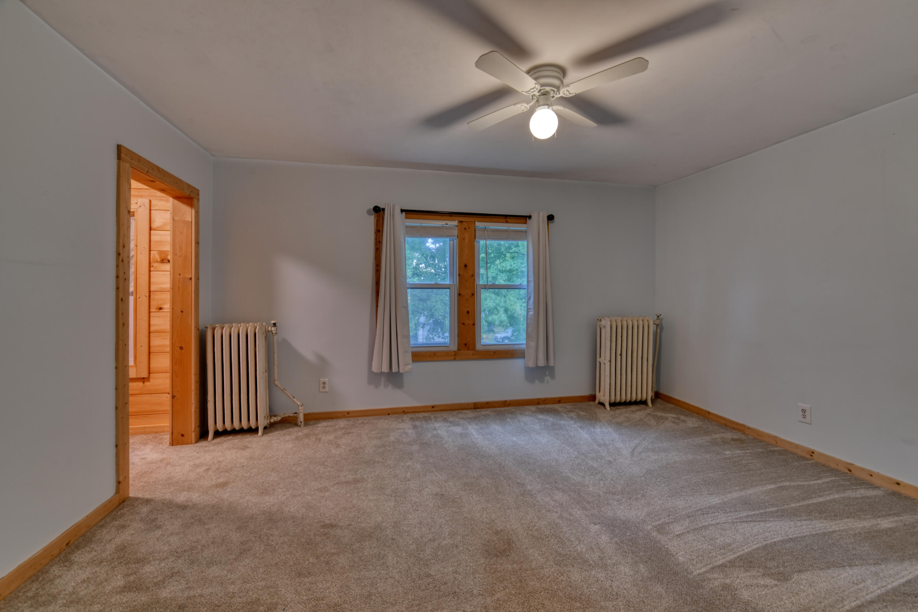 118 S 5th Street