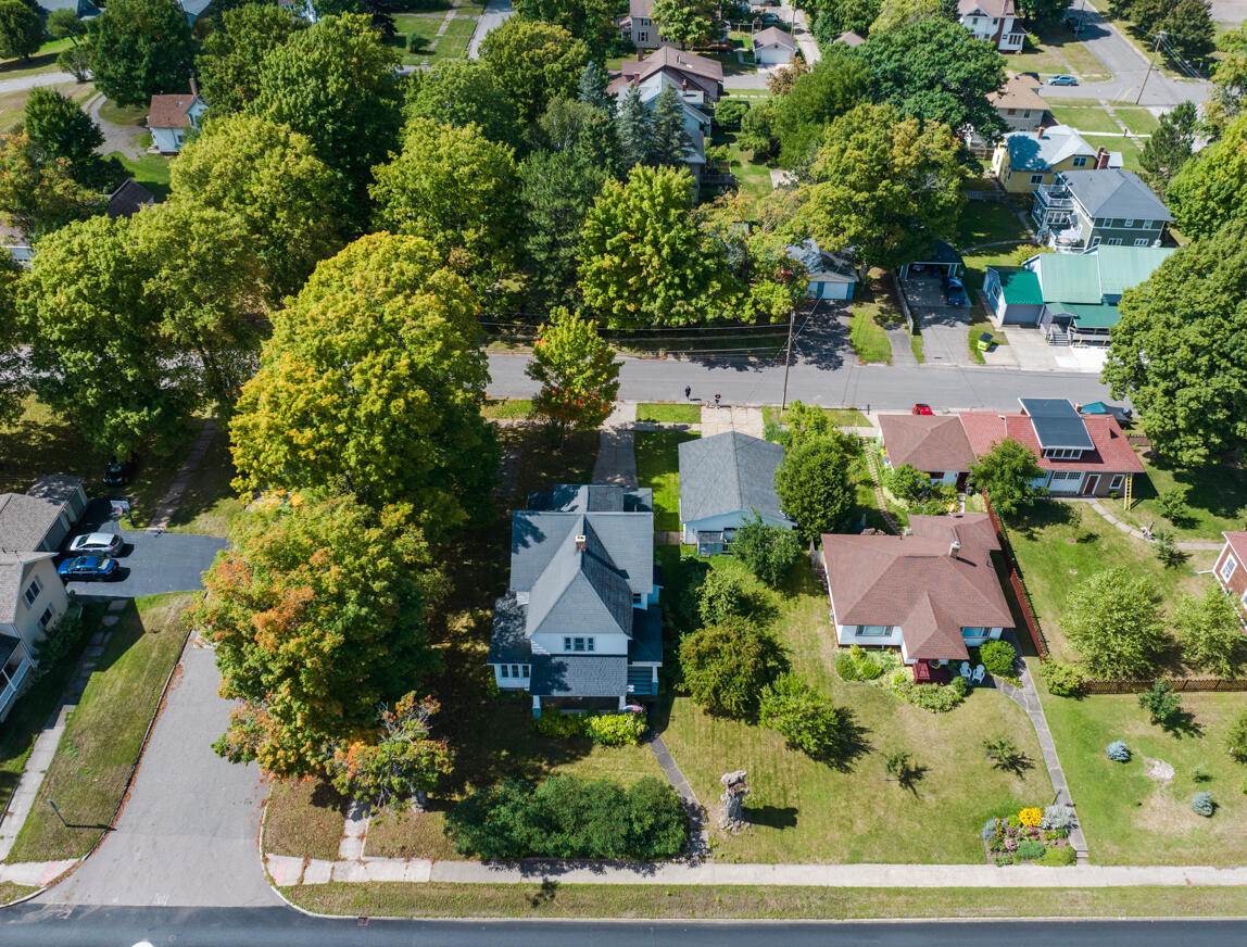 118 S 5th Street