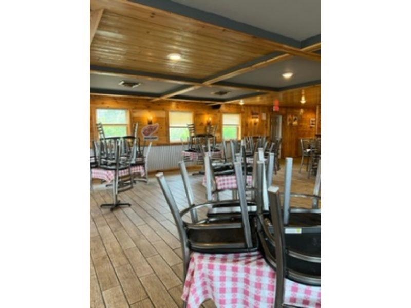 1208 N US 31 Highway