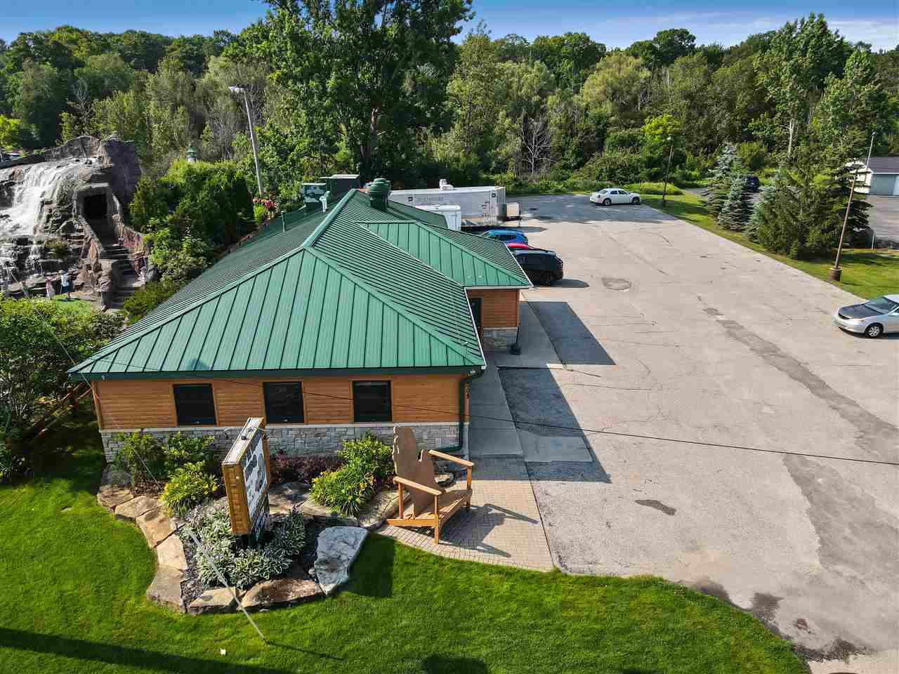 1208 N US 31 Highway