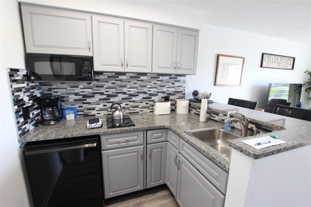 100 Michigan Avenue Unit: #118 B