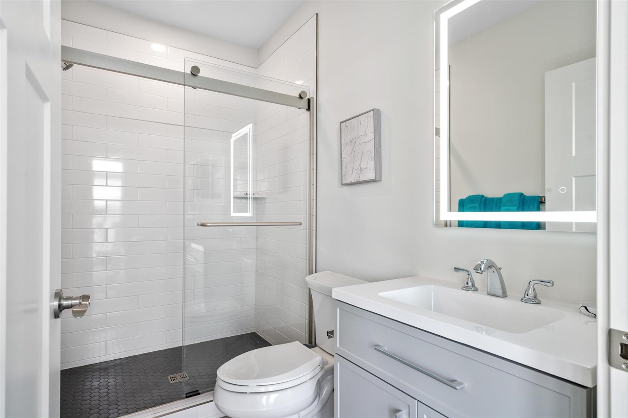 3656 Road Unit: 5