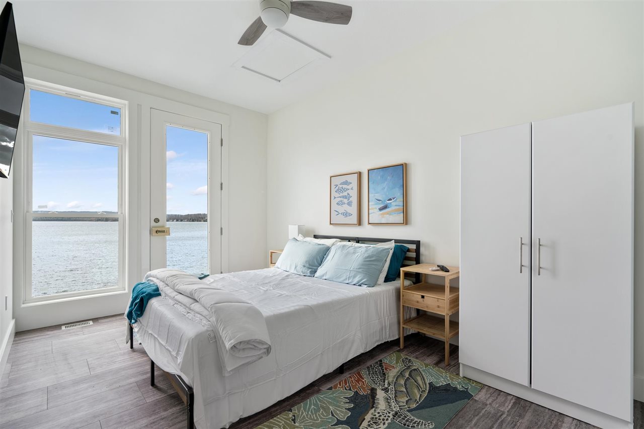 3656 Road Unit: 5