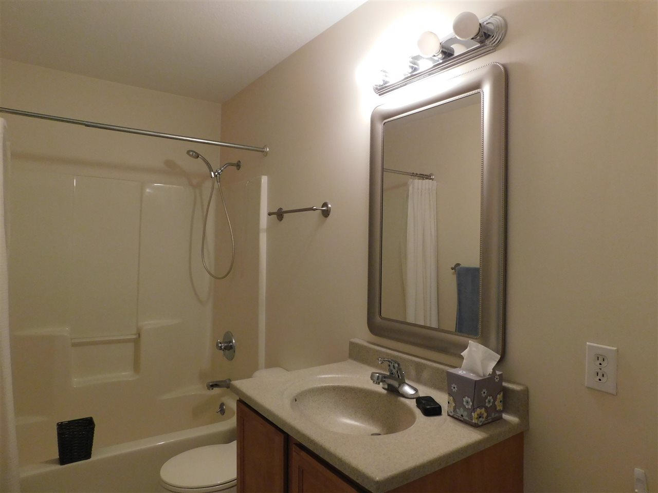 2845 Pine Bough Lane