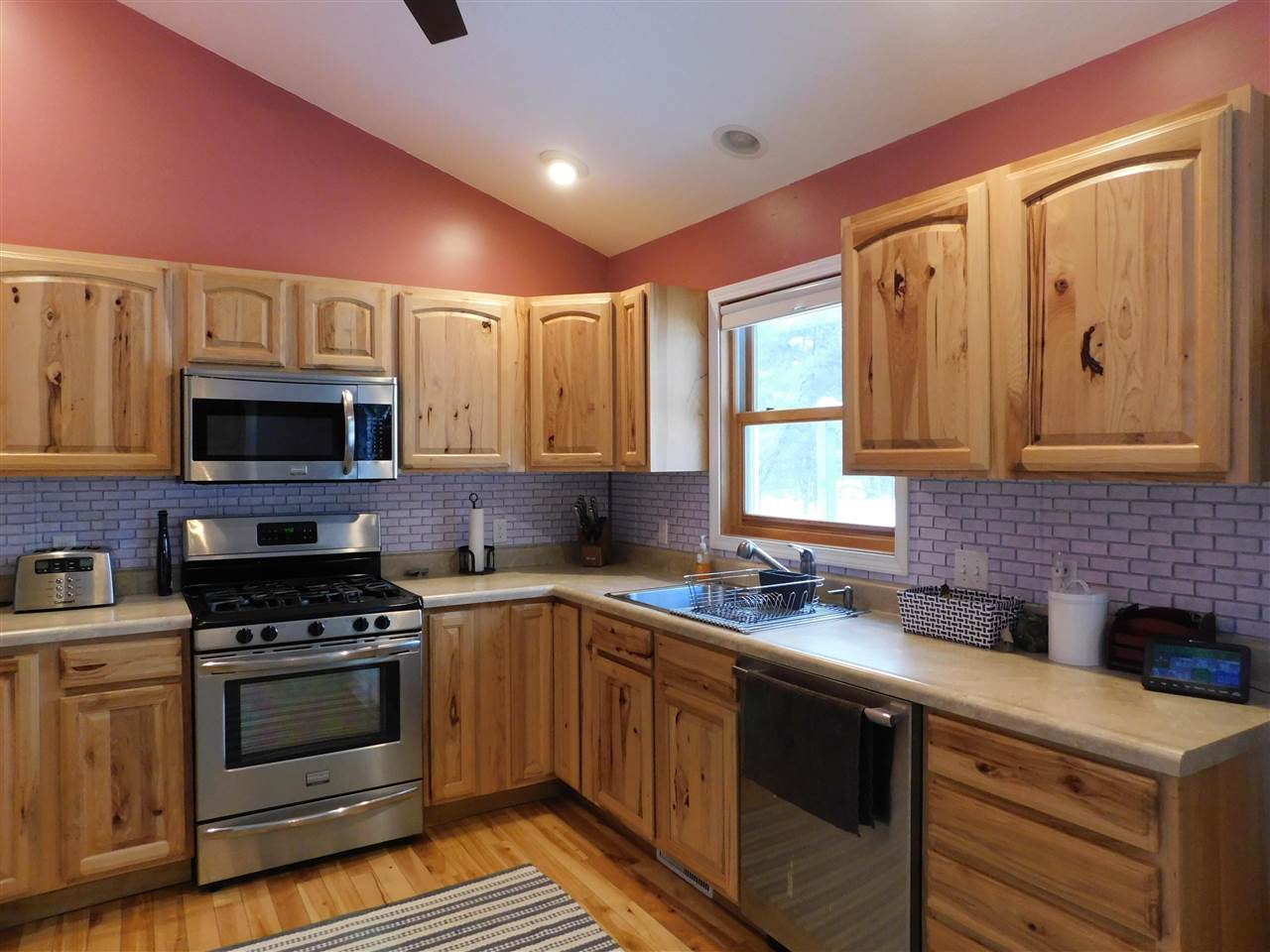 2845 Pine Bough Lane