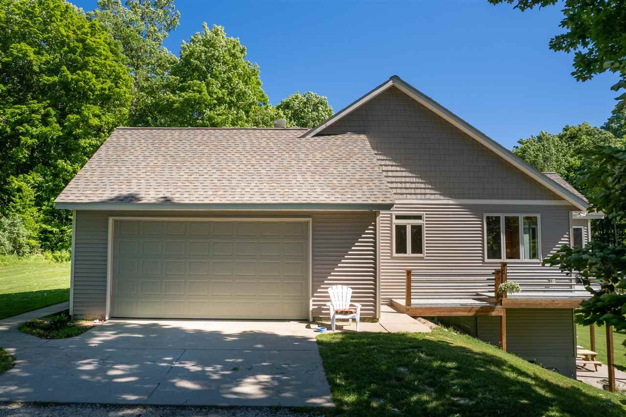 5508 S Waterman Road