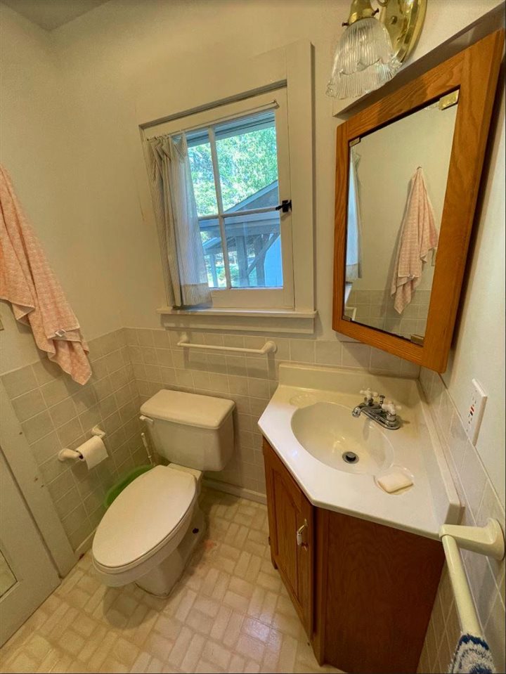 5096 Oden Rd.