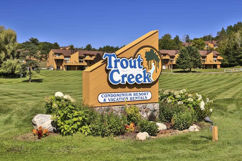 4749 S Pleasantview Road Unit: 4