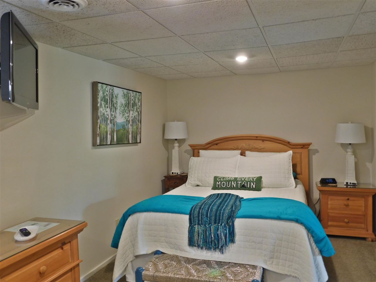 4749 S Pleasantview Road Unit: 4