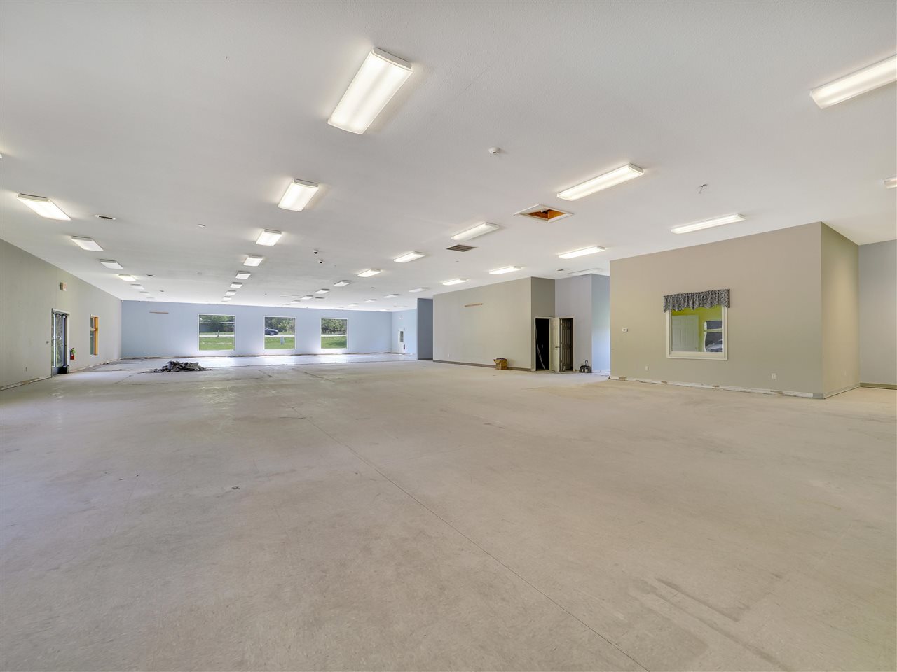 2049 & 2057 N US 31 Highway