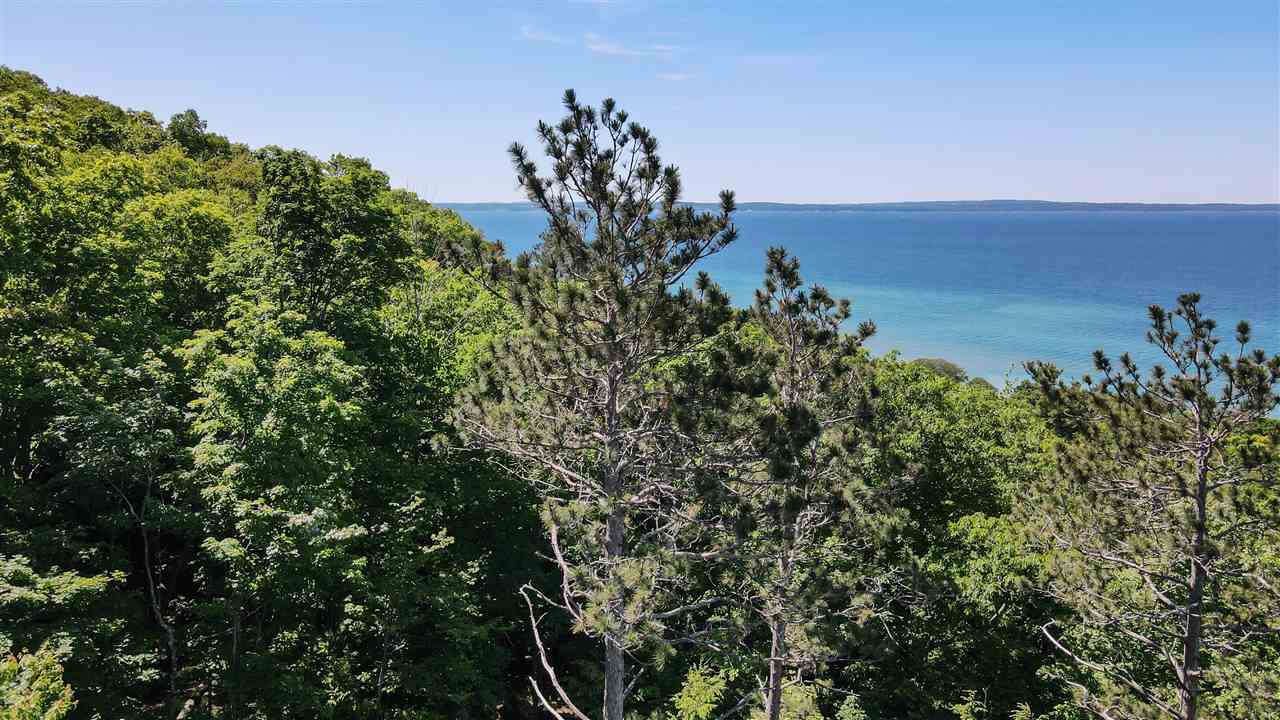 6250 Trillium Trail